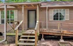 140 Laura Lane, Pollok, TX 75969