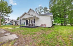 722 N MAIN ST, Sullivan, IN 47882