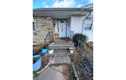 722 SW 4th Street, Checotah, OK 74426