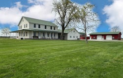 1771 US Hwy 45, Cisne, IL 62823