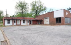 412 City Ave., Ripley, MS 38663