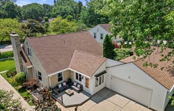 8338 Jackson Park Blvd, Wauwatosa, WI 53213