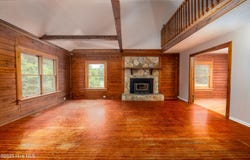 521 Highway 172, Hubert, NC 28539