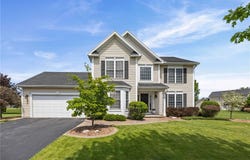 1332 Cherry Laurel Circle, Webster, NY 14580