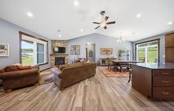 911 67th Avenue, Hudson, WI 54016