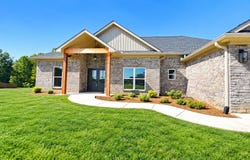 192 Titus Cv, Mooreville, MS 38857