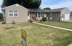 108 Crawford Street, Chamberlain, SD 57325