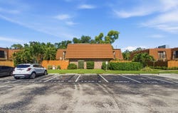 1438 Park Shore Circle, Fort Myers, FL 33901
