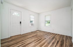 300 Walnut Street, Osceola, IN 46561-2750
