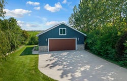2405 NW 16th Avenue, Aberdeen, SD 57401