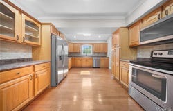 15 Summerfield Estate, Doniphan, MO 63935