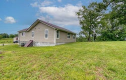10565 W State Hwy 76, Cape Fair, MO 65624
