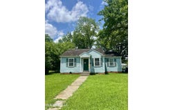 800 Deering Street, Cleveland, MS 38732