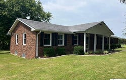 3857 Tanner Road, Hodgenville, KY 42748
