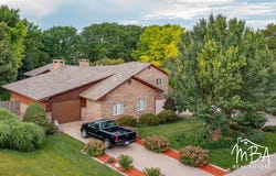1714 E Crestway Drive, Garden City, KS 67846