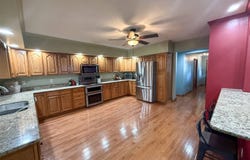 801 North 10th Street, Monmouth, IL 61462