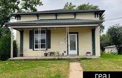 403 S 4th Street, Seward, NE 68434