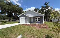 2013 SE 45TH TERRACE, GAINESVILLE, FL 32641