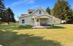 5051 W County Line Road, Buckley, MI 49620