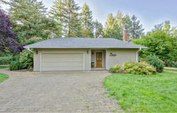 23755 NE CASAVANT Dr, Hillsboro, OR 97123