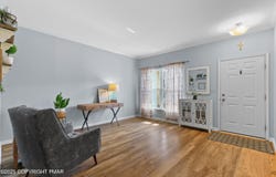 23 Cobblestone Drive, Easton, PA 18045