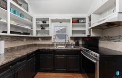 421 S Elmwood Ave, Sioux Falls, SD 57104