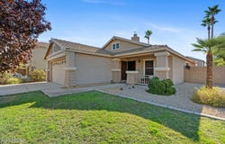 7027 W MIDWAY Avenue, Glendale, AZ 85303