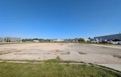 737 East Lakeshore, Manistique, MI 49854