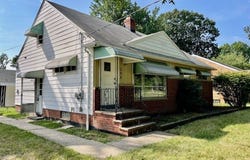 298 Richmond Road, Richmond Heights, OH 44143