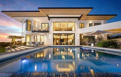 5416 Candlelight Dr, La Jolla, CA 92037