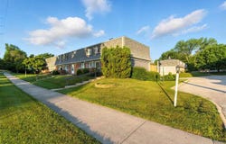 433 Peterson St, IowaCity, IA 52245
