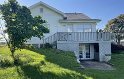 2572 May Road, Talbott, TN 37877