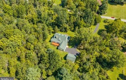 1147 BARNBRIDGE Drive, SCHWENKSVILLE, PA 19473