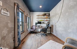 2405 X Avenue, Defiance, IA 51527