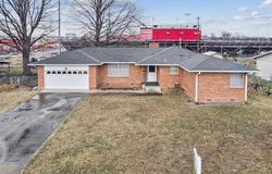 320 E 17th Street, Claremore, OK 74017