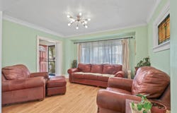 3002 S 7th St, Milwaukee, WI 53215