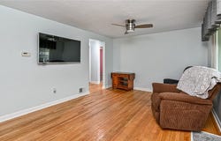 1337 Hamilton Rd, Castle Shannon, PA 15234
