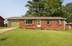 1808 Nassau Blvd, Florence, AL 35630