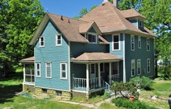 9 S State Road 2, Valparaiso, IN 46385