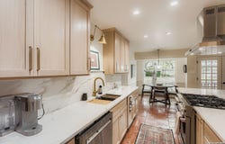 146 Canyon Oaks, Hollywood Park, TX 78232