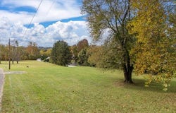 Cherry Tree Drive, Belpre, OH 45715