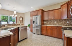 4854 Yellowstone Drive, Waterloo, IA 50701