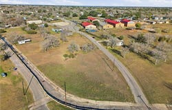 Dunn lot: 3, Yoakum, TX 77995