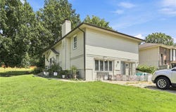 2801 Englewood Terrace, Independence, MO 64052