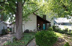 11068 N Lower Lake Shore Drive, Monticello, IN 47960-8136