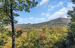 3831 GLENVIEW Way, Sevierville, TN 37862