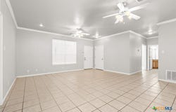 401 Watts Lane, Gatesville, TX 76528