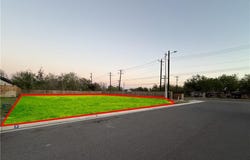 1418 S Michigan Street, Alton, TX 78573