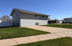 1201 Sioux Street, Williston, ND 58801