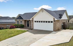 1179 Gracie CT, Greenwood, AR 72936